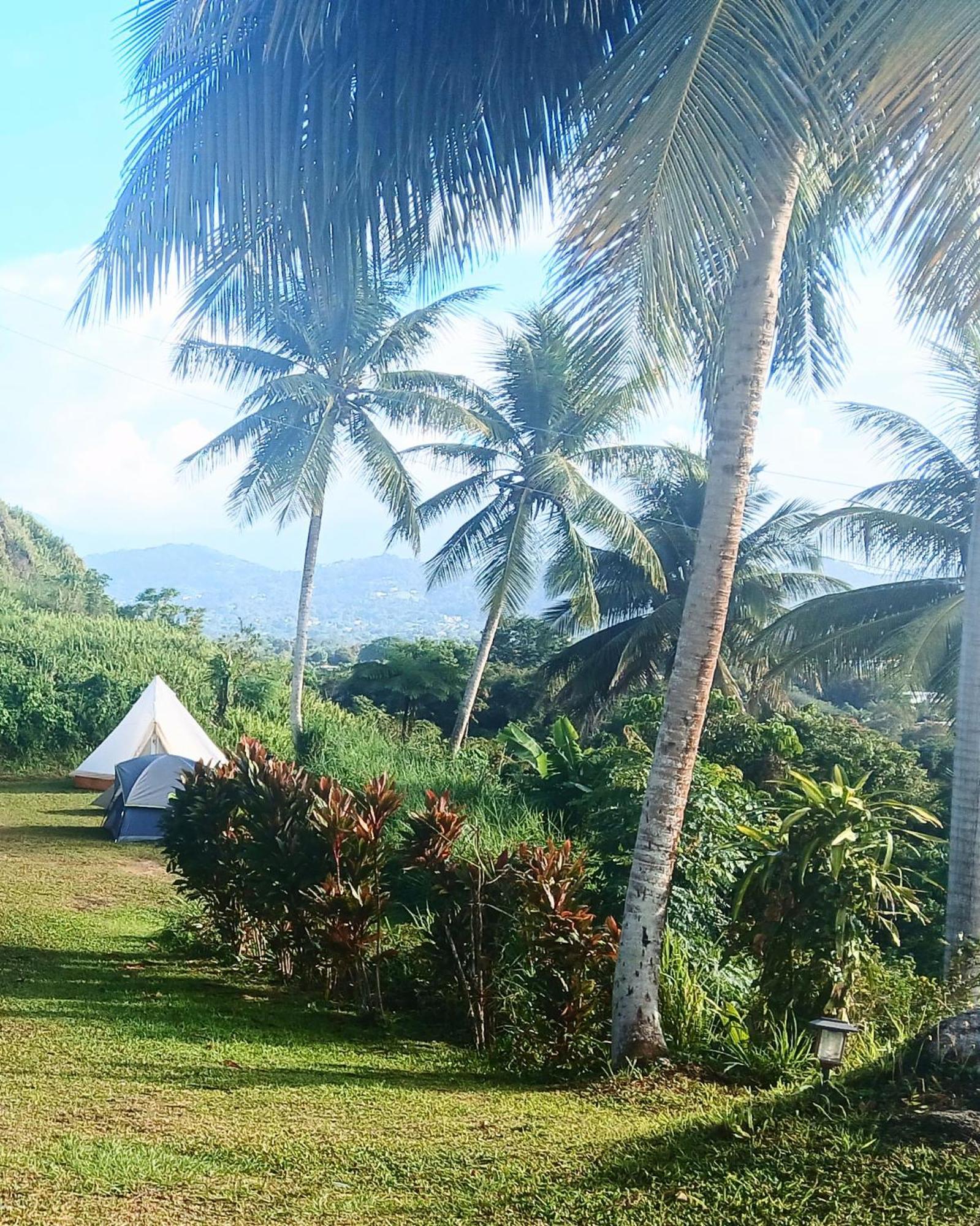 Jubilee Campsite Swim & Paint Las Piedras Exterior photo