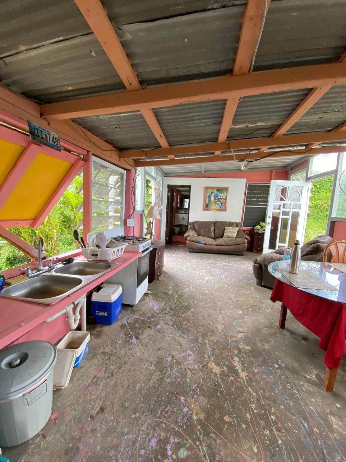 Jubilee Campsite Swim & Paint Las Piedras Exterior photo